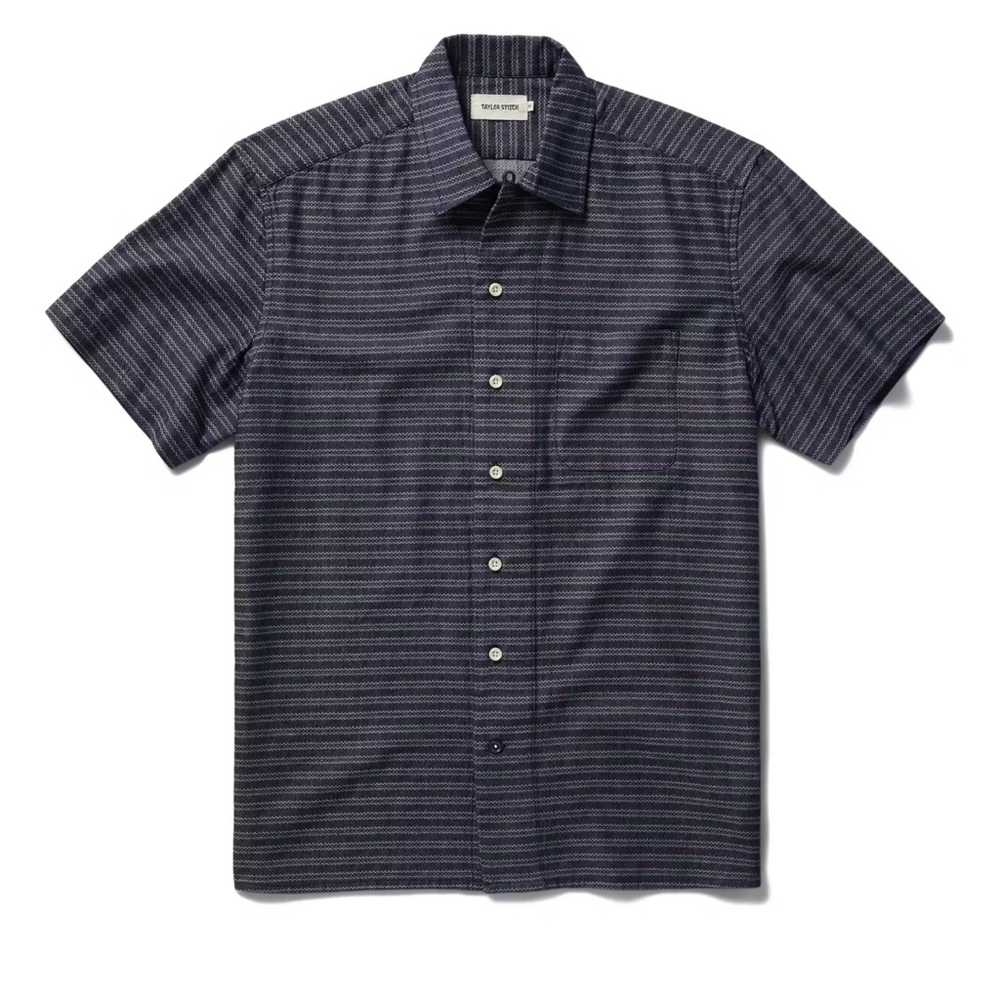 Taylor Stitch Navy and White Short-Sleeve Button-Down Shirt 36